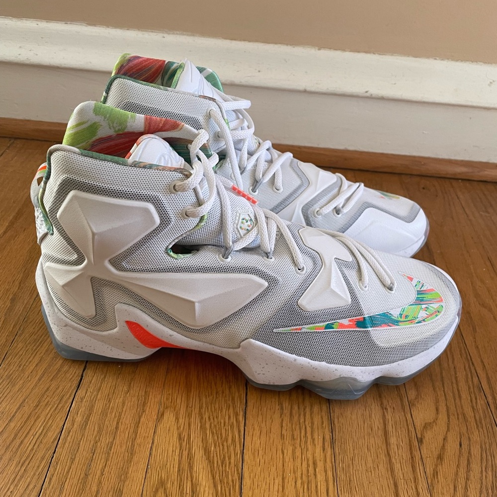 Lebron 13 Easter’s
